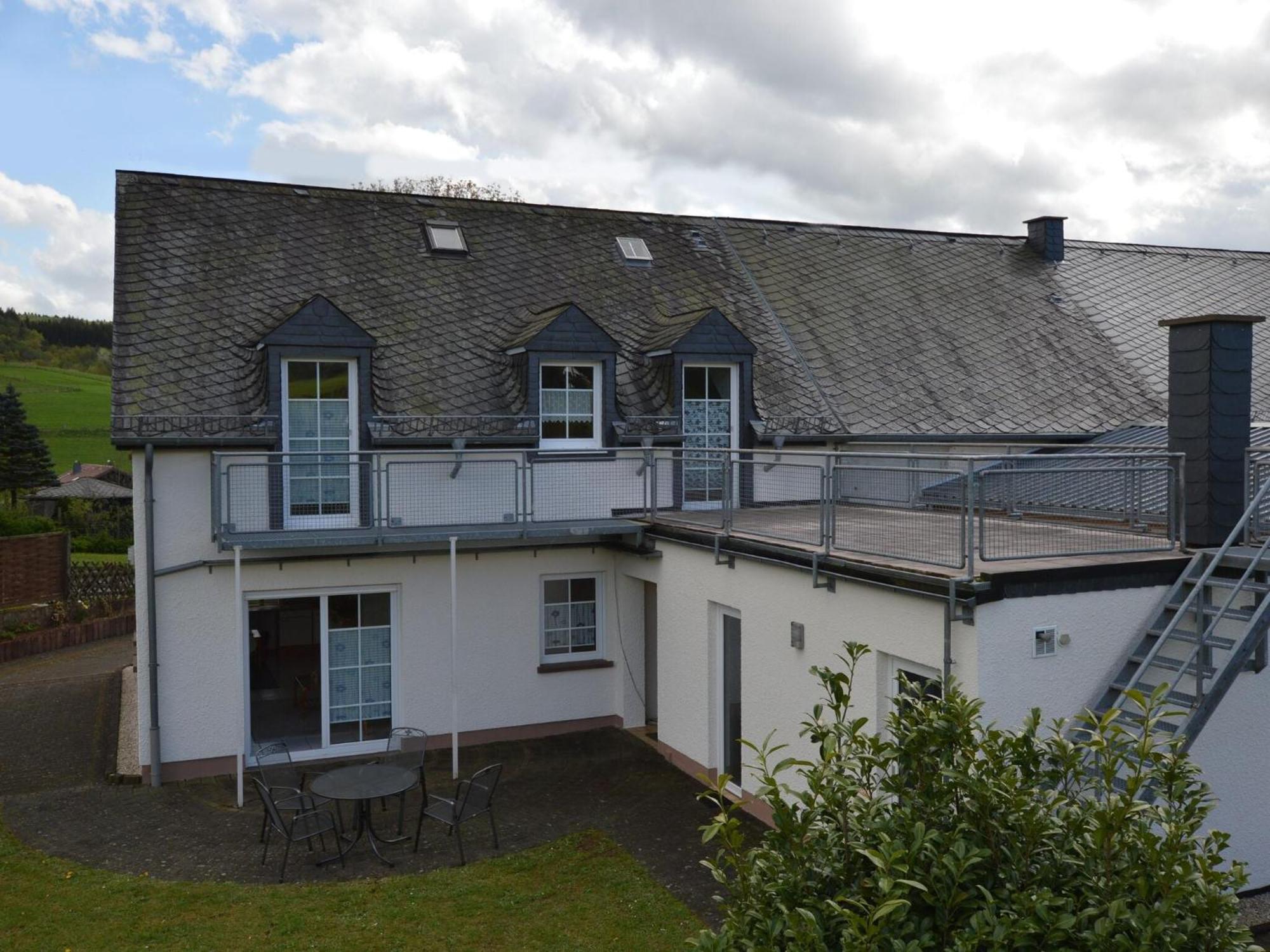Cosy Holidayhome Near The Forest Zendscheid Exterior foto